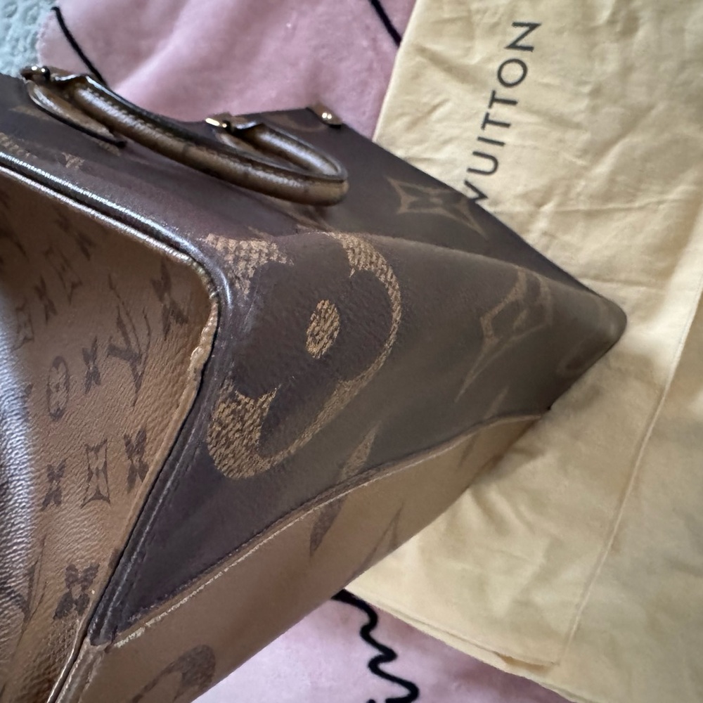 Louis Vuitton ON THE GO BAG ! - Picture 16 of 16